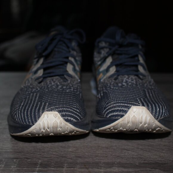 ASICS NOVABLAST 3 Athletic Shoes Sneakers Size 8.5 Cross Training Running Walkin - Picture 8 of 9